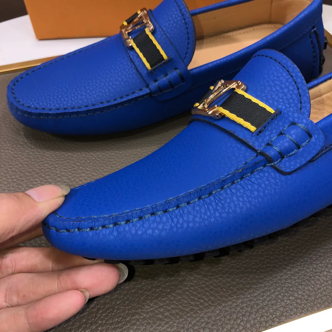 Men's men's shoes 💰420💰 [LV Doudou Shoes] (sheepskin lining) new model is on the market, available on the official website. The new Doudou shoes are processed into single-color materials, and the uppers are made of imported cowhide material. The body of the shoe is fully hemmed with mark thread, and is lined with imported original cowhide leather. The elegant shoe shape is super suitable for all-matching, and the size is 38-44.